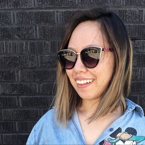 Meet your Posher, Olivia